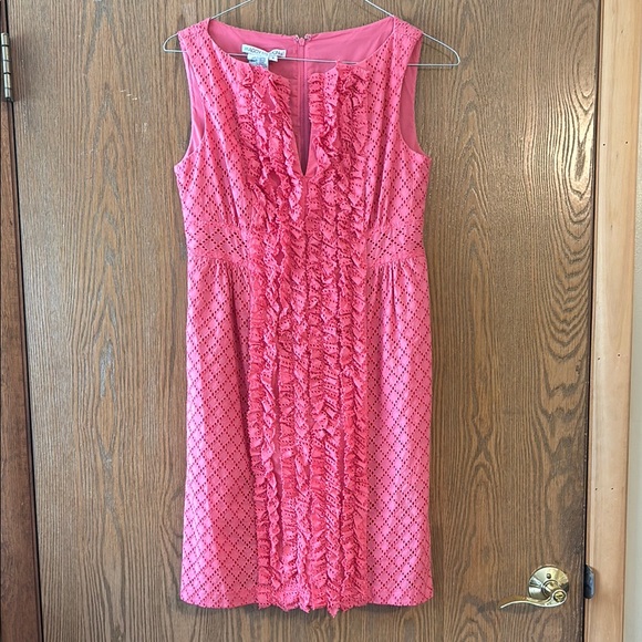 Maggy London Dresses & Skirts - Maggy London Orange Pink Sheath Mini Dress V-neck Sleeveless Size 6